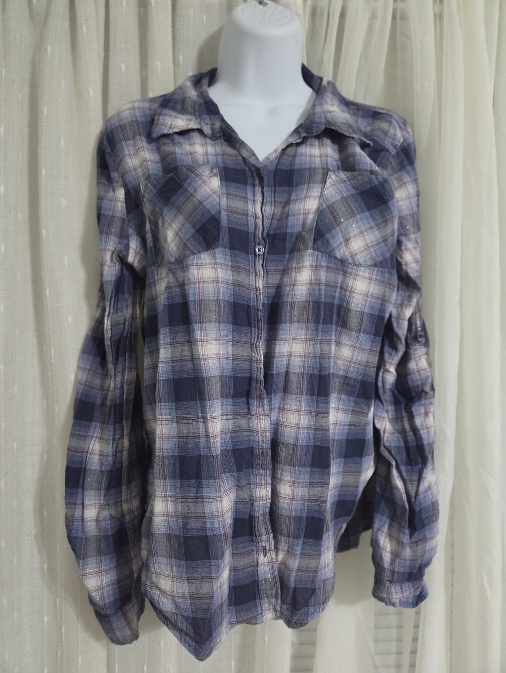 Mossimo Supply Co. Plaid Button Down Shirt in Blue & White XXL